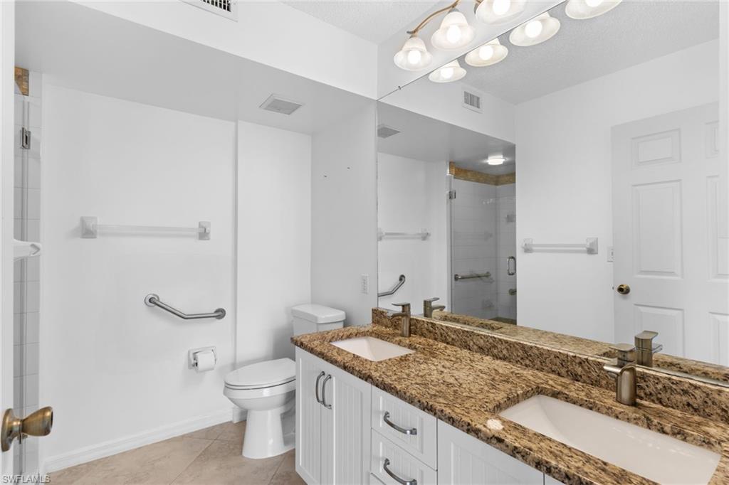 PIPERS POINTE - Residential