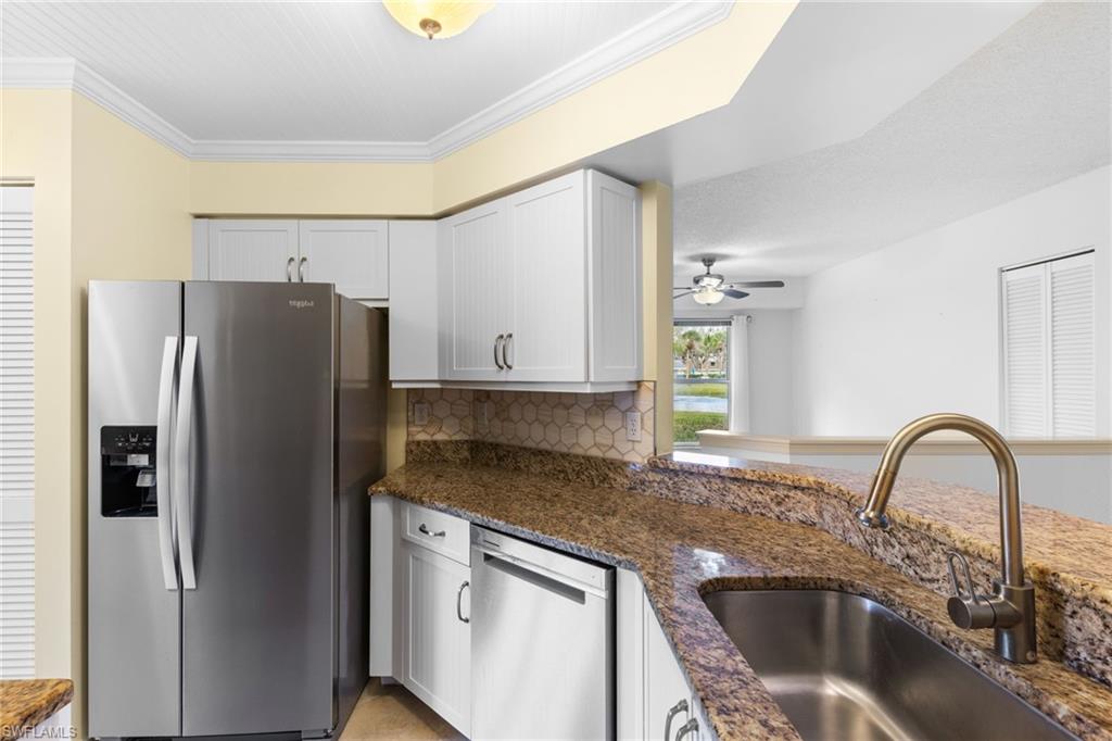 PIPERS POINTE - Residential