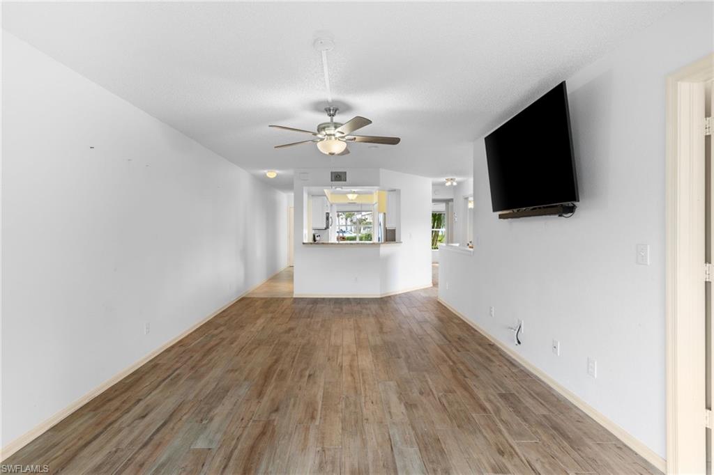 PIPERS POINTE - Residential