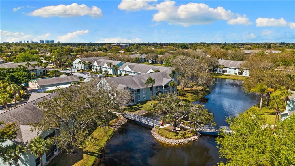 PIPERS POINTE - Residential