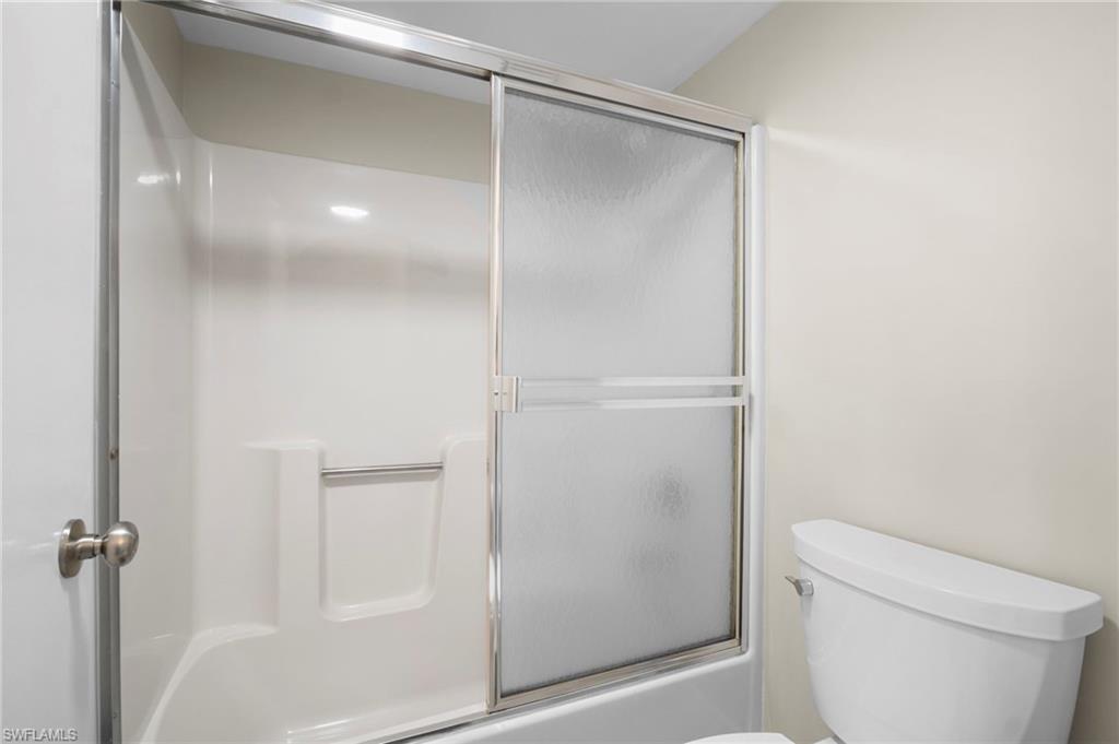 SEVEN LAKES - Residential