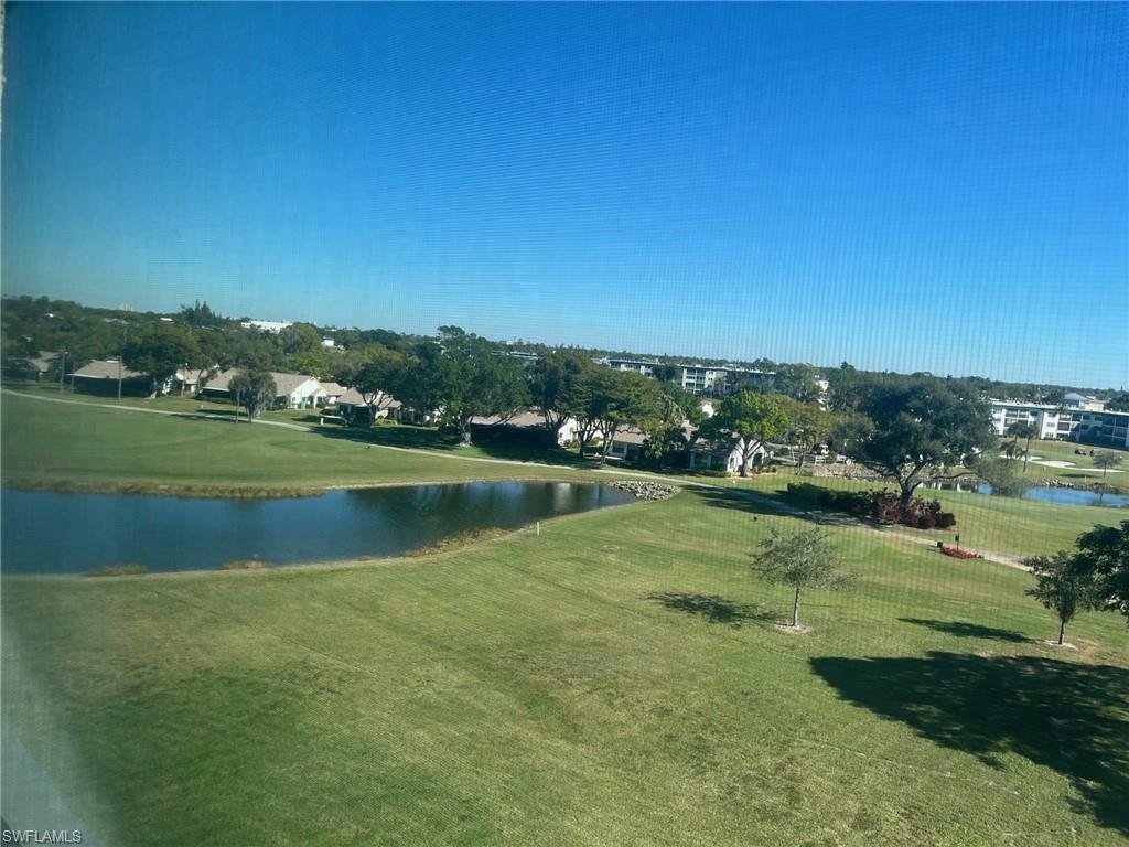 SEVEN LAKES - Residential