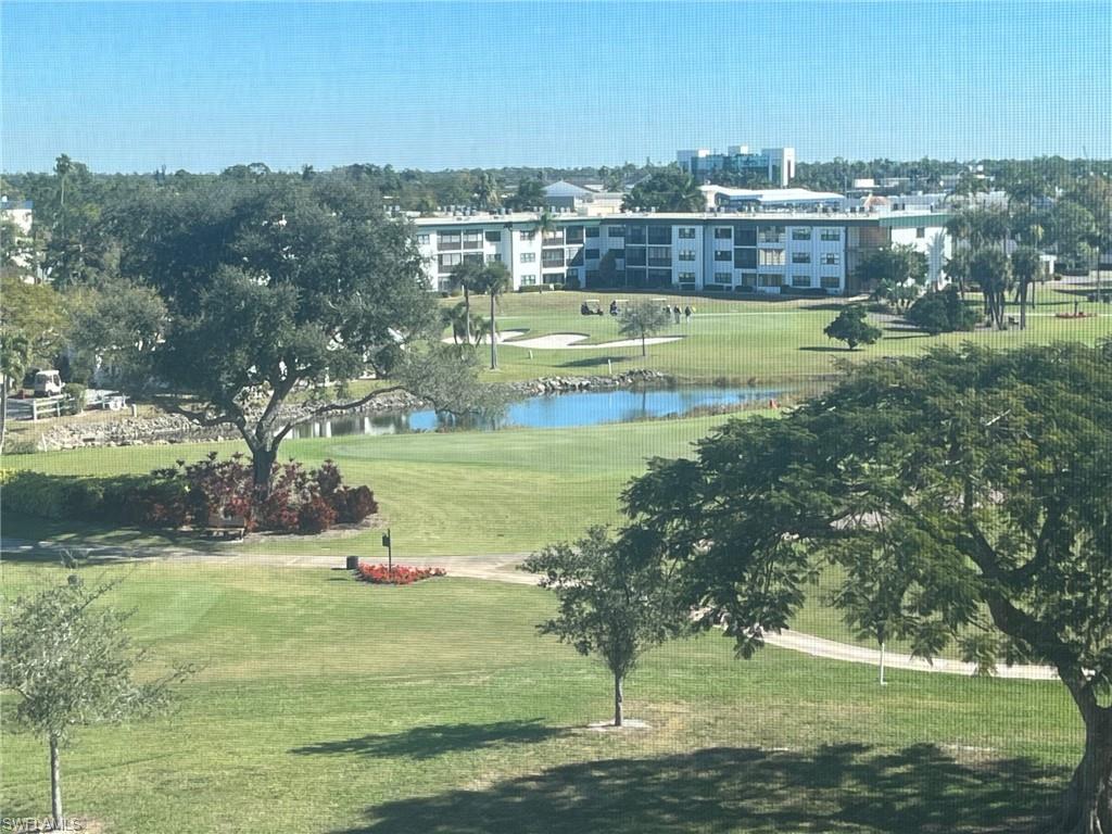 SEVEN LAKES - Residential