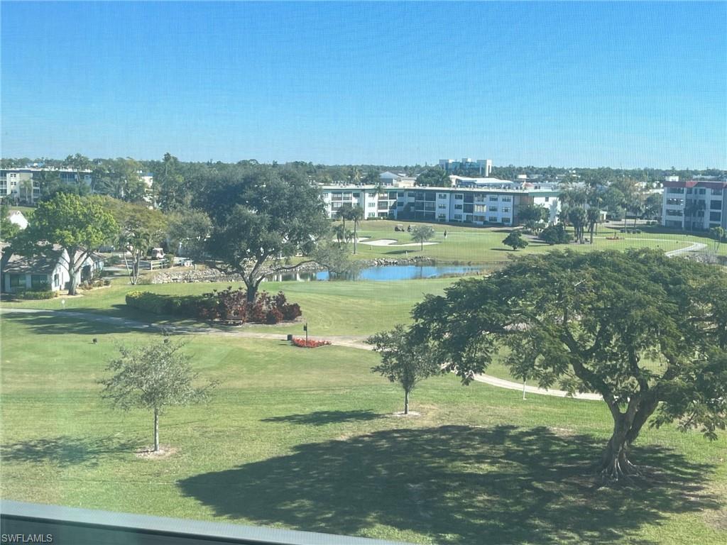 SEVEN LAKES - Residential