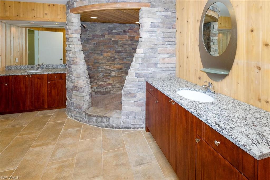 PINE RUN - Residential