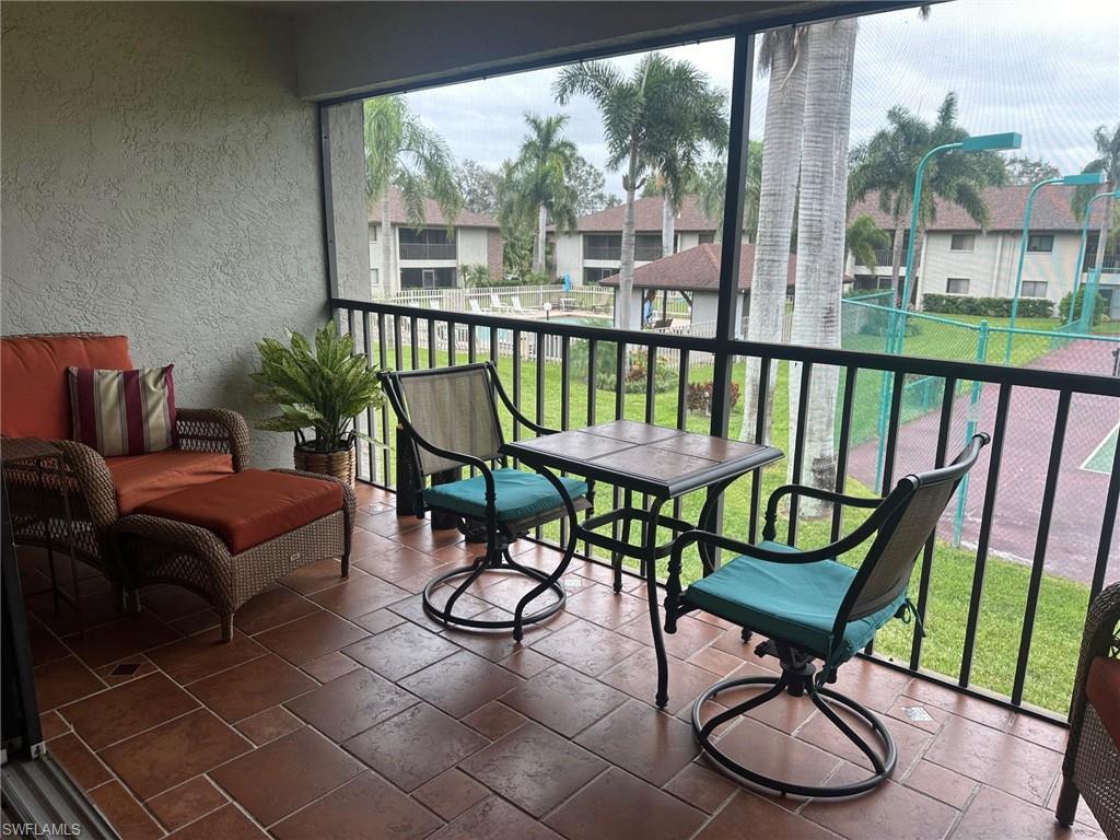 STONE EDGE CONDO - Residential