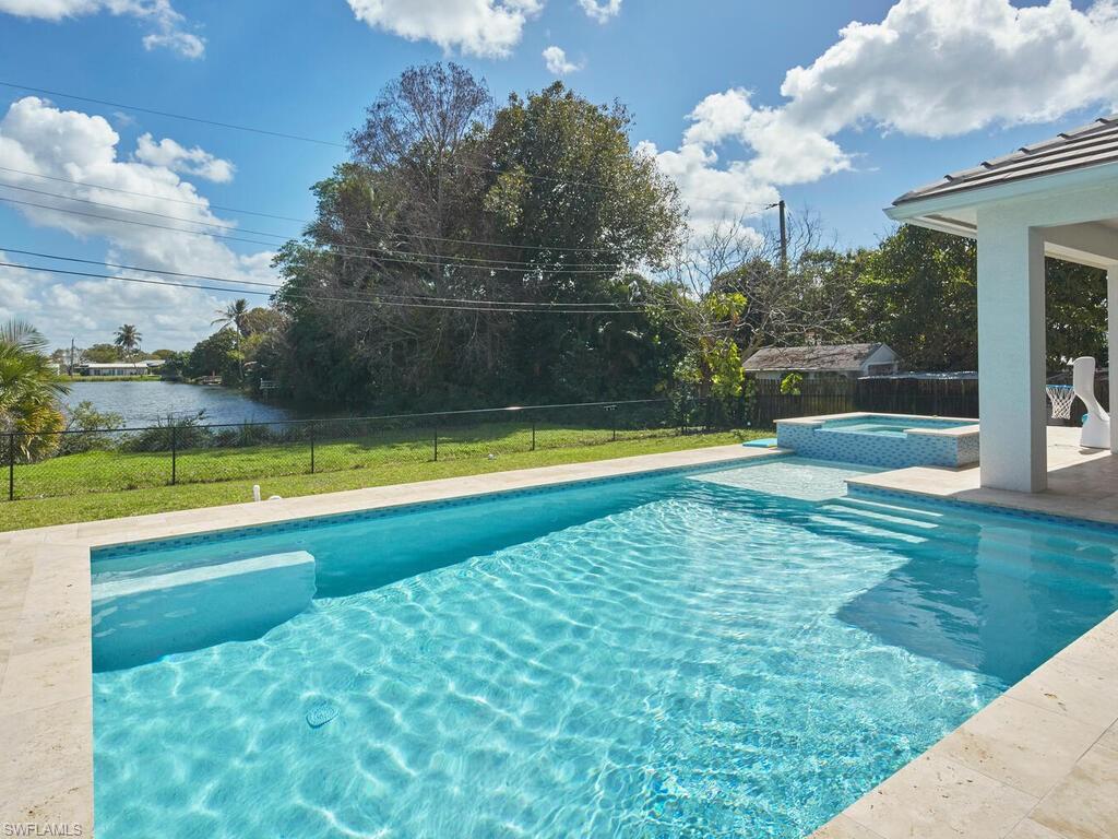 LAKE PARK - Residential Lease