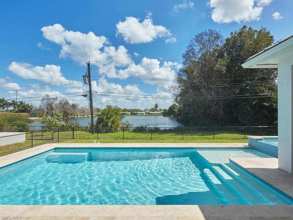 LAKE PARK - Residential Lease