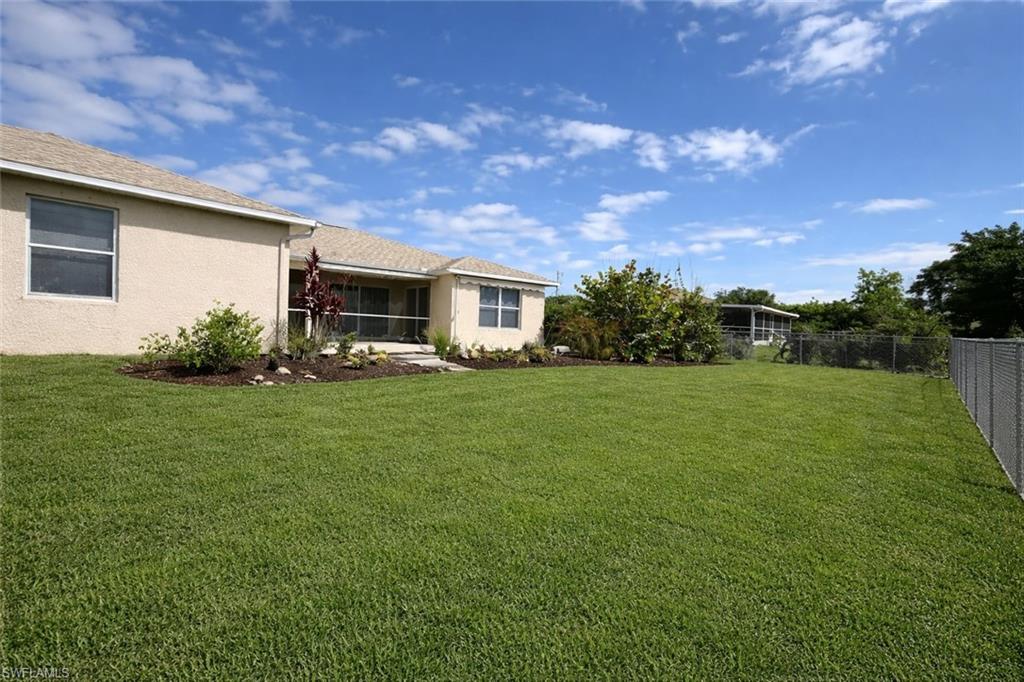 LEHIGH ACRES - Residential