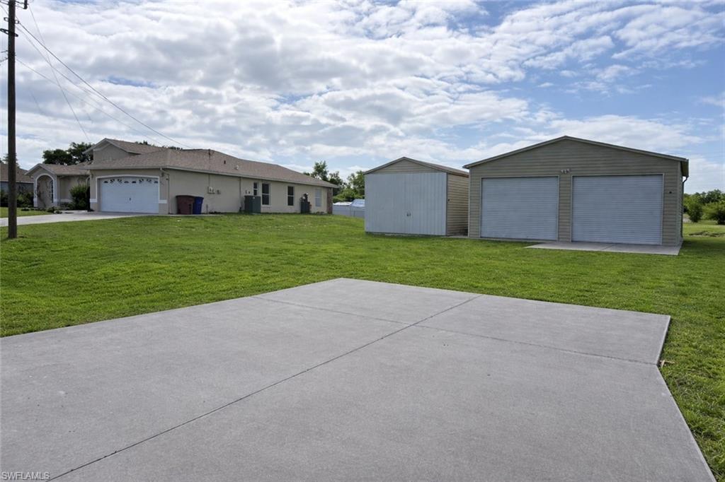 LEHIGH ACRES - Residential