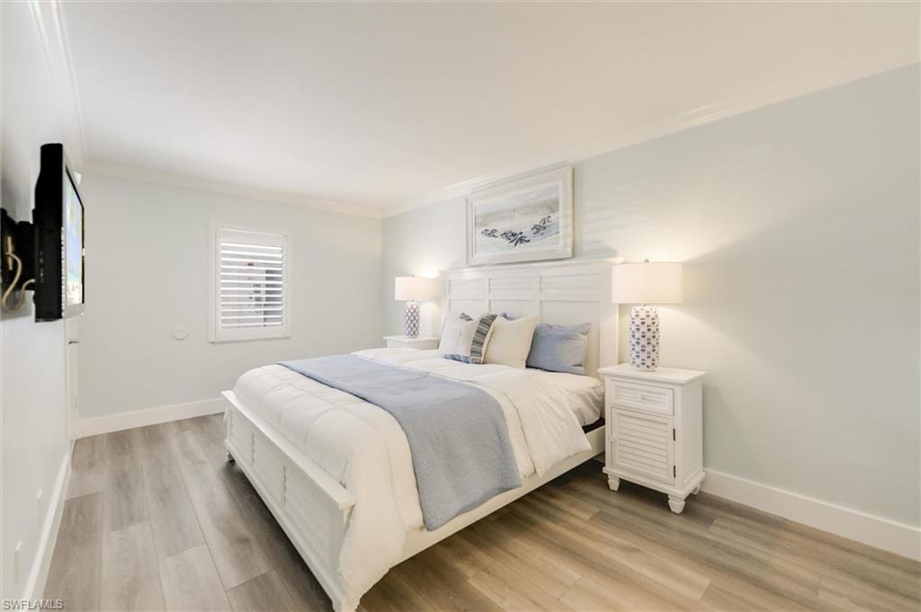 BAYSIDE VILLAS - Residential