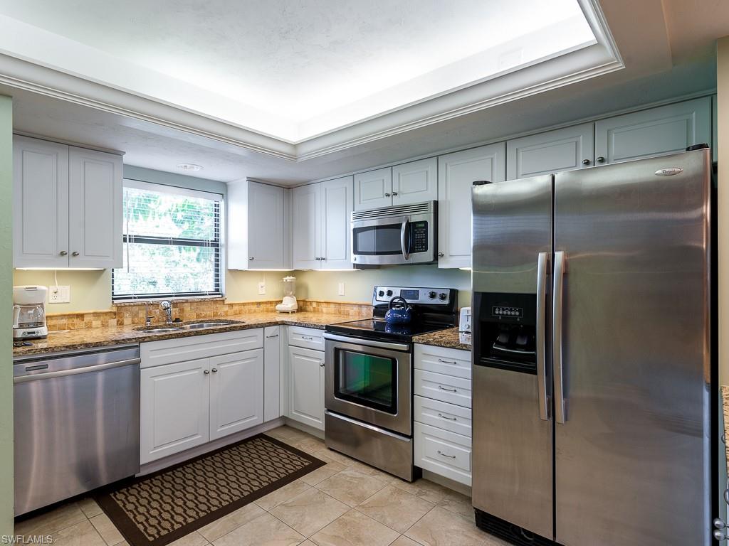 SAND POINTE - Residential