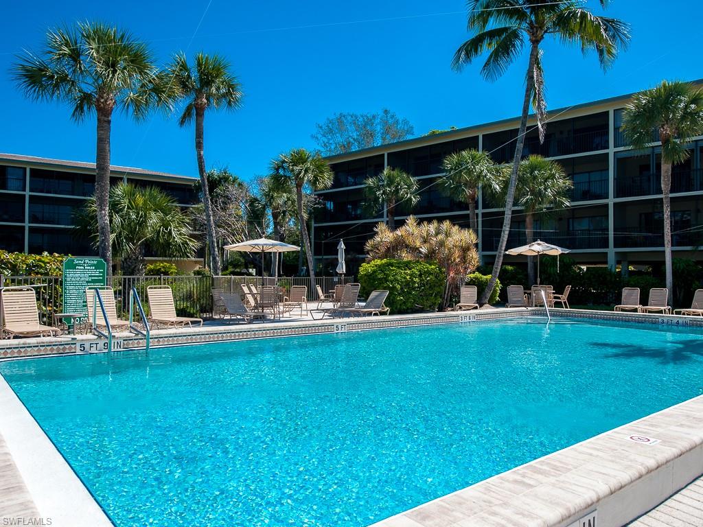 SAND POINTE - Residential