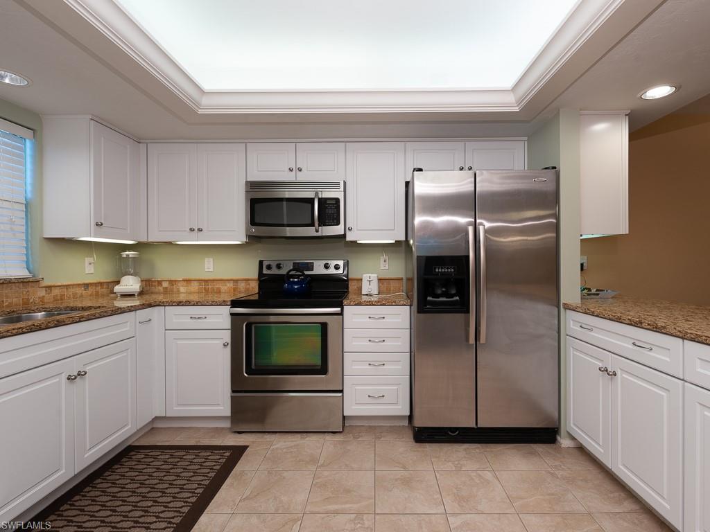 SAND POINTE - Residential