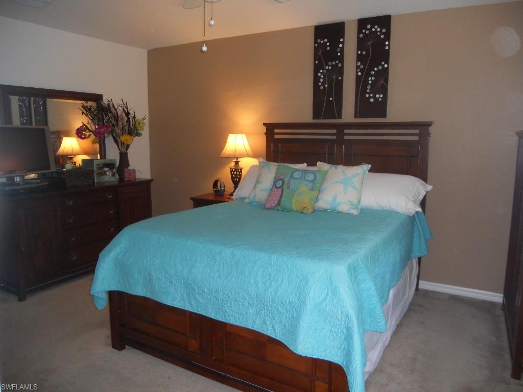 COLONNADE AT FORUM - Residential