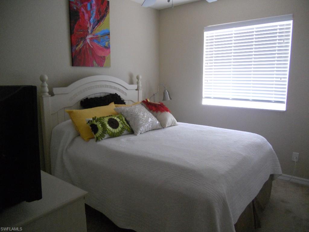 COLONNADE AT FORUM - Residential