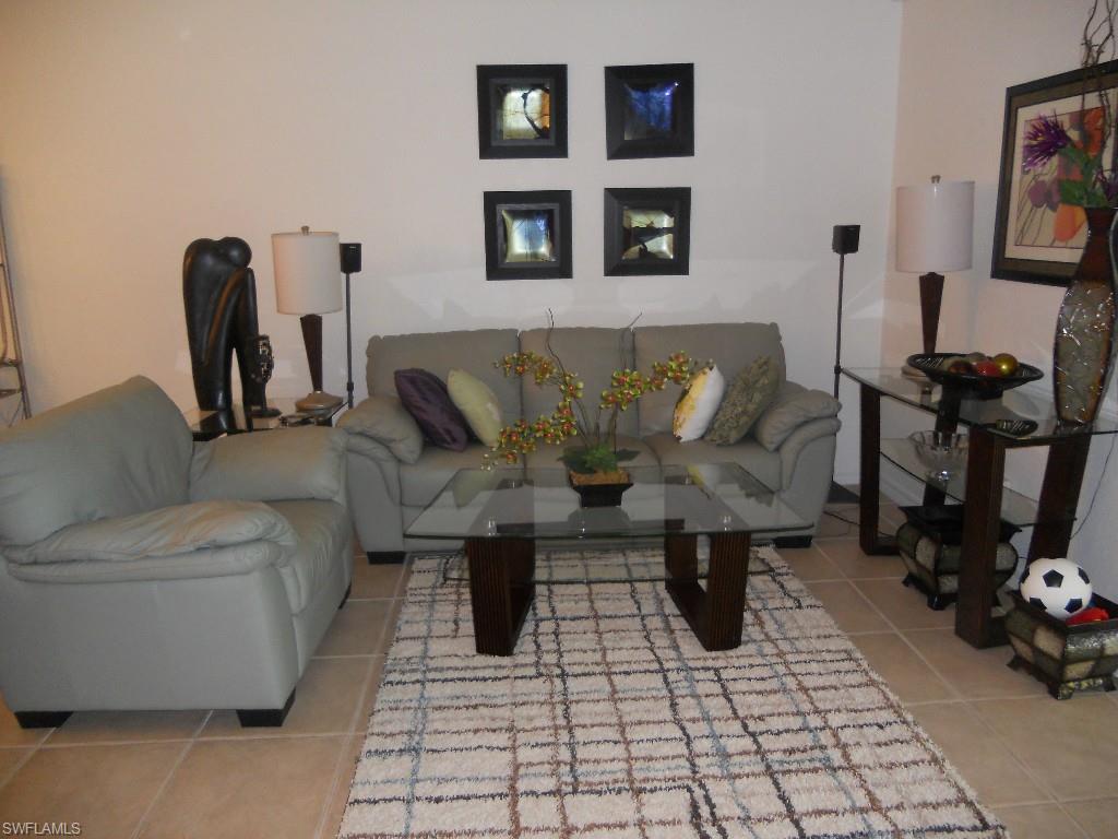 COLONNADE AT FORUM - Residential