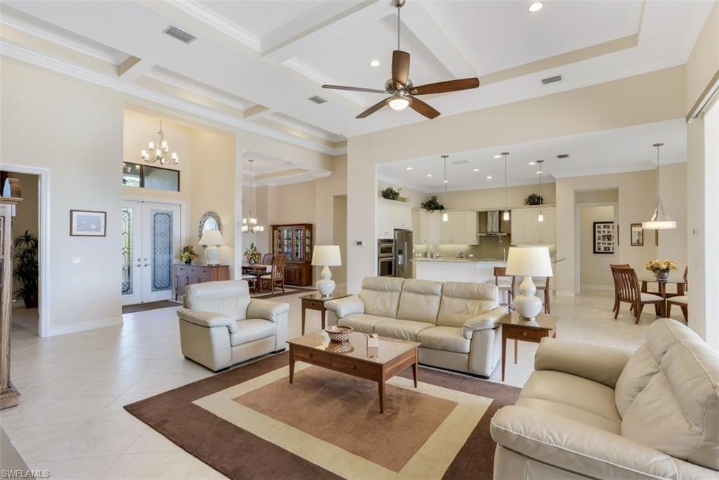 ESPLANADE - Residential