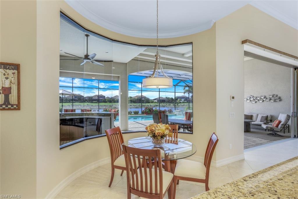 ESPLANADE - Residential