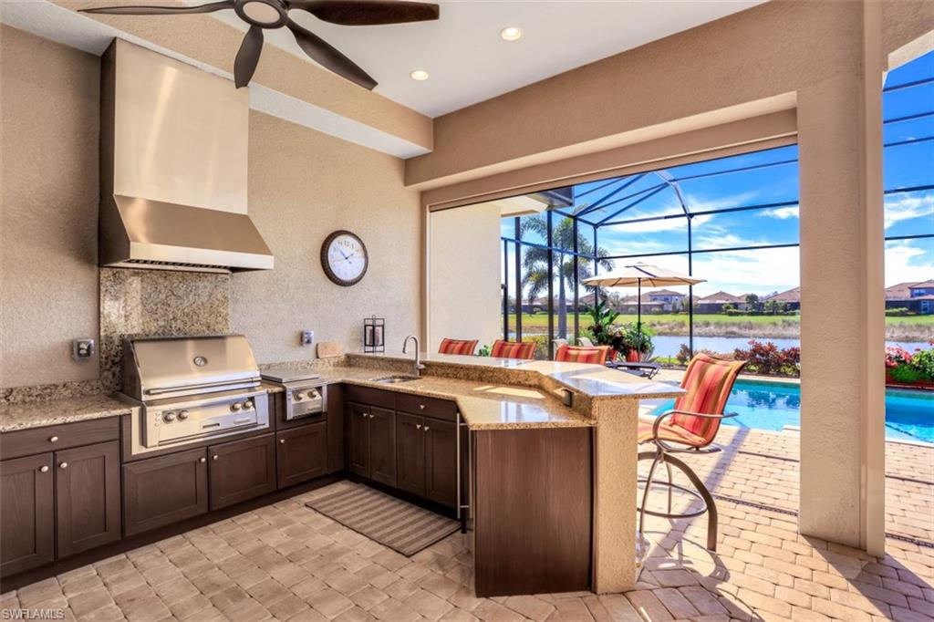 ESPLANADE - Residential