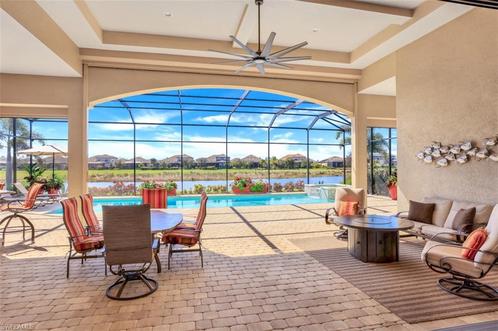 ESPLANADE - Residential