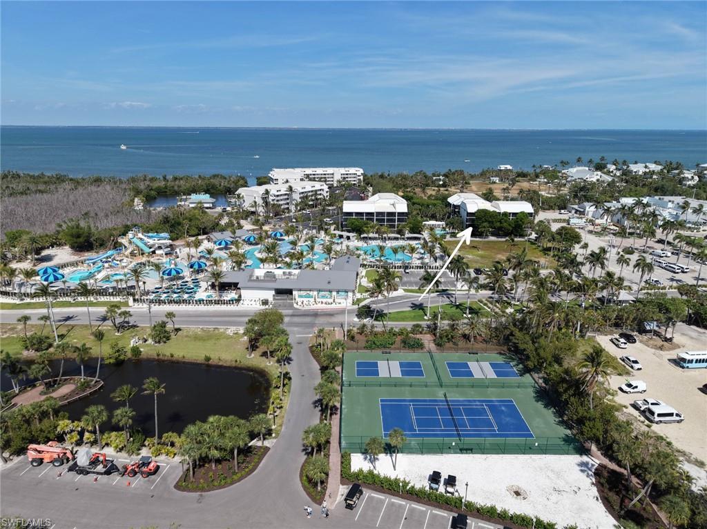 TENNIS VILLAS - Residential