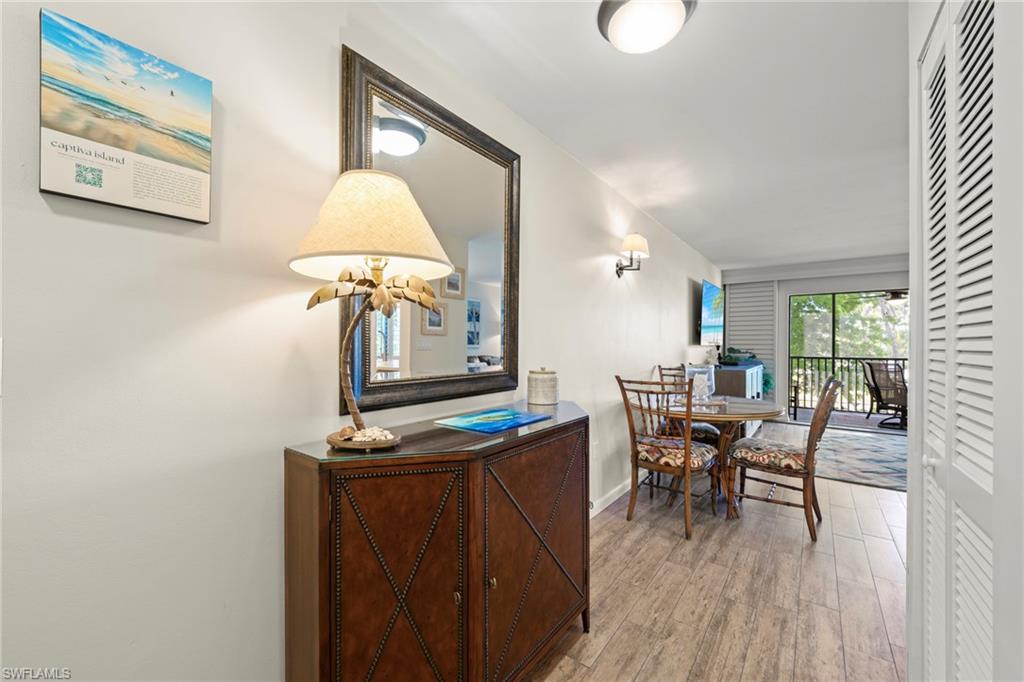 TENNIS VILLAS - Residential