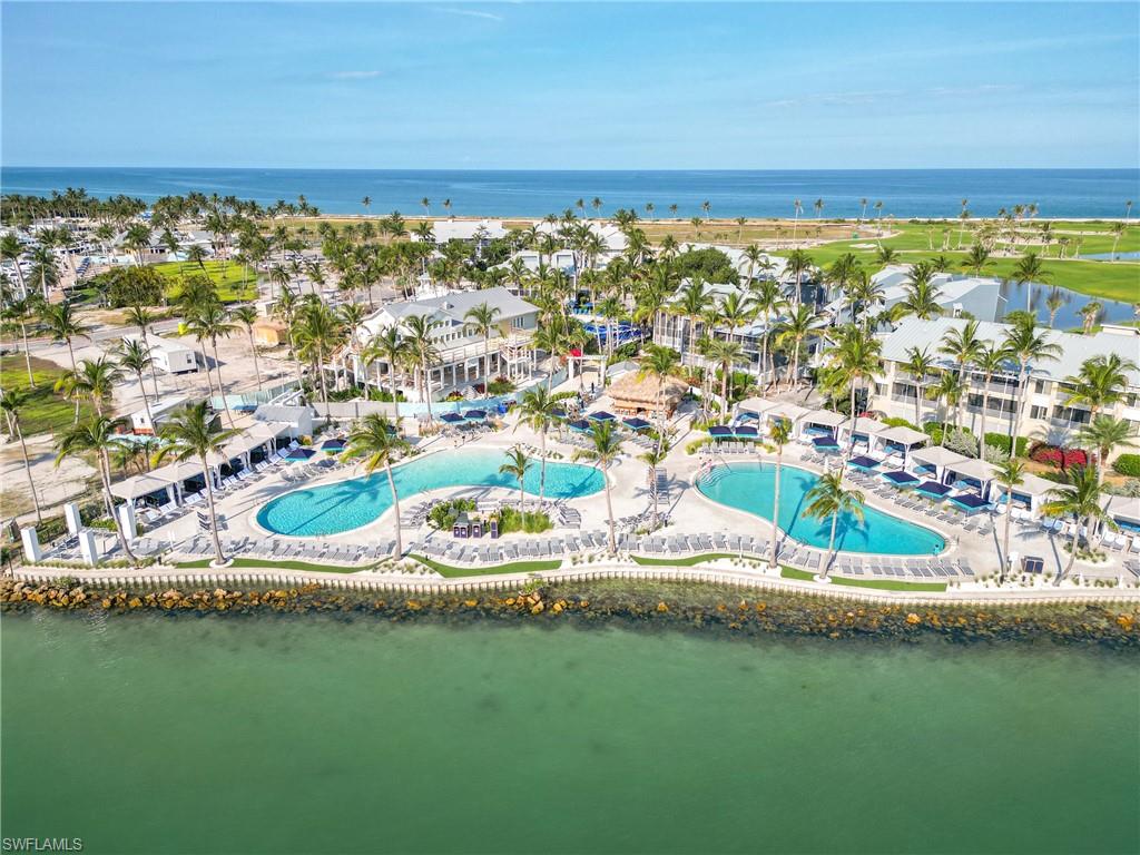 TENNIS VILLAS - Residential