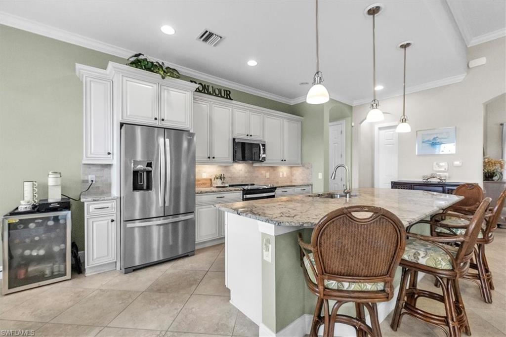 AZZURRA - Residential