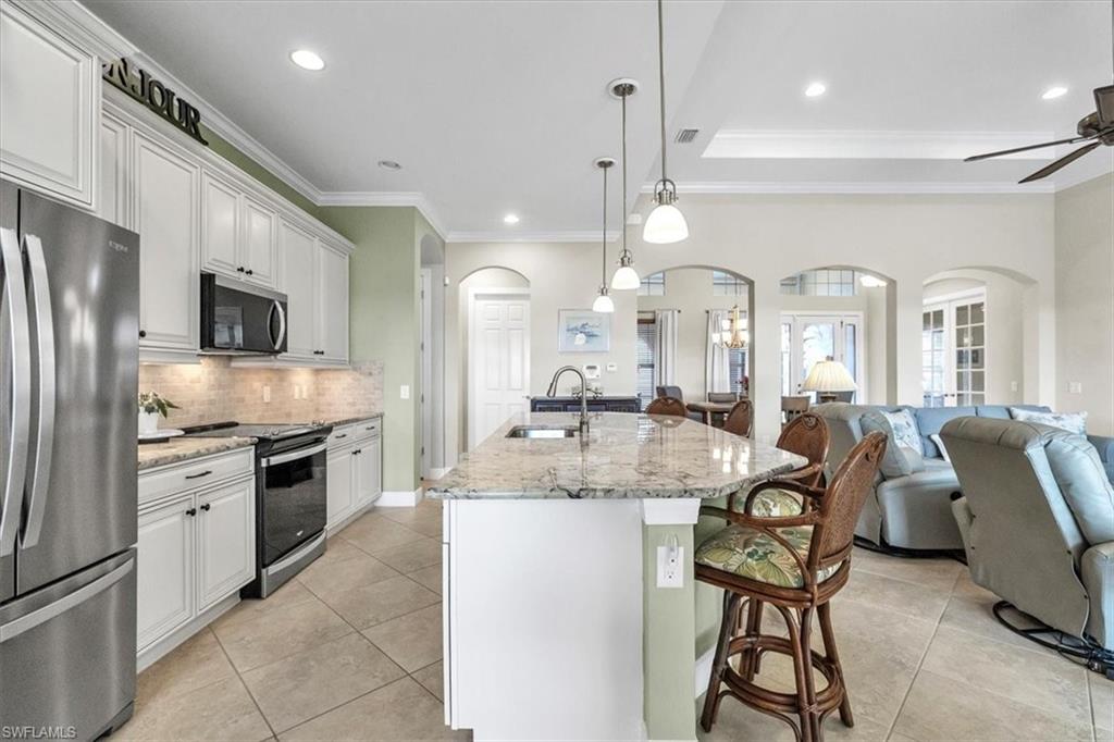 AZZURRA - Residential