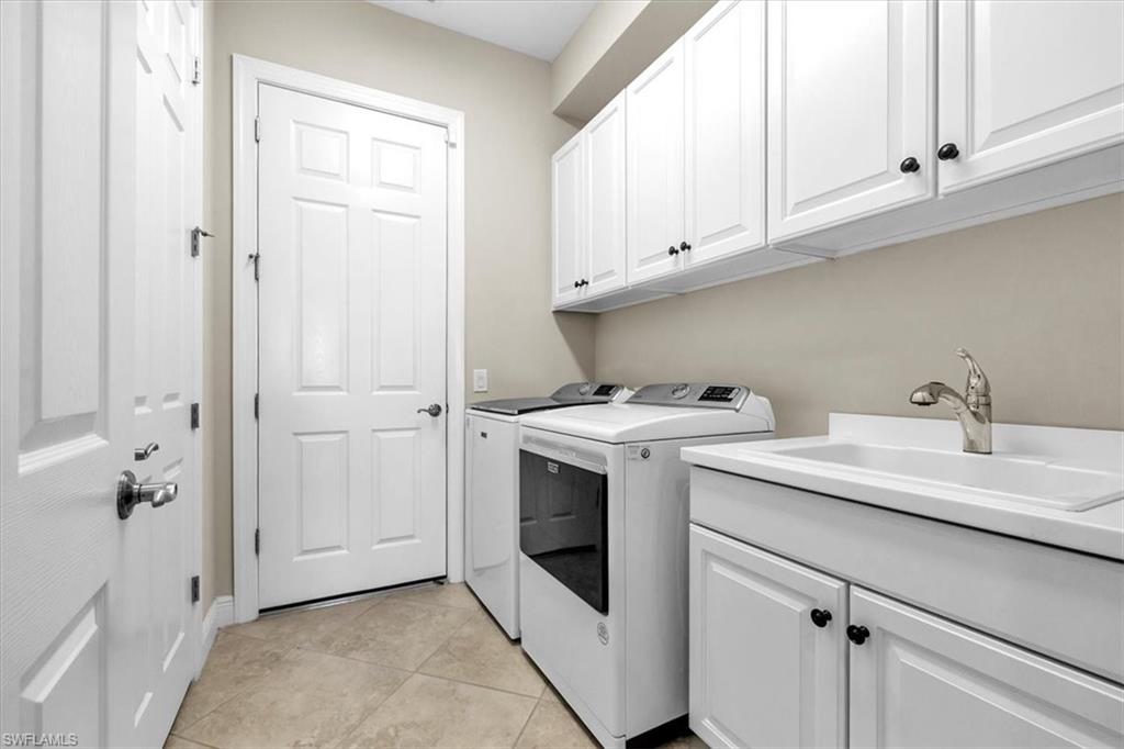 AZZURRA - Residential