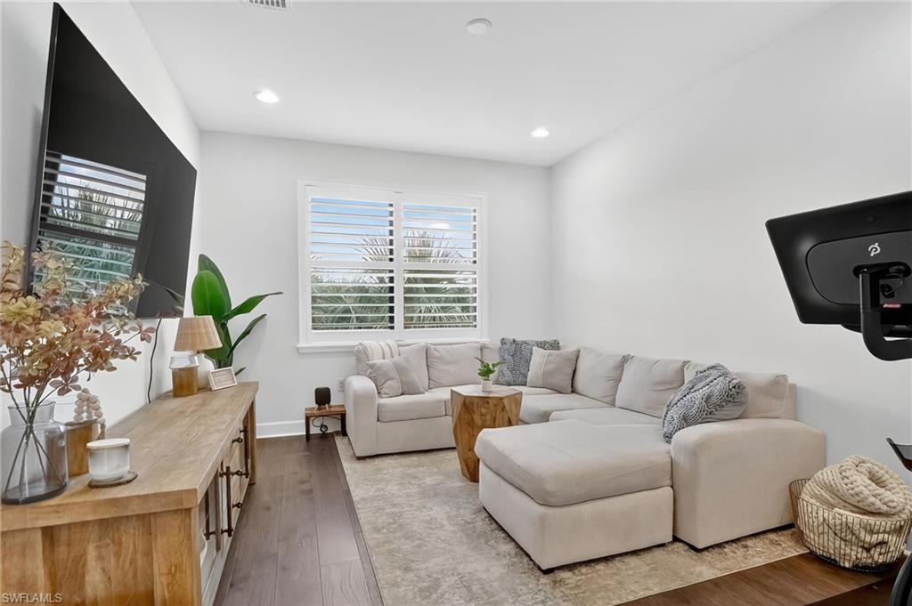 RIVERCREEK IN ESTERO - Residential