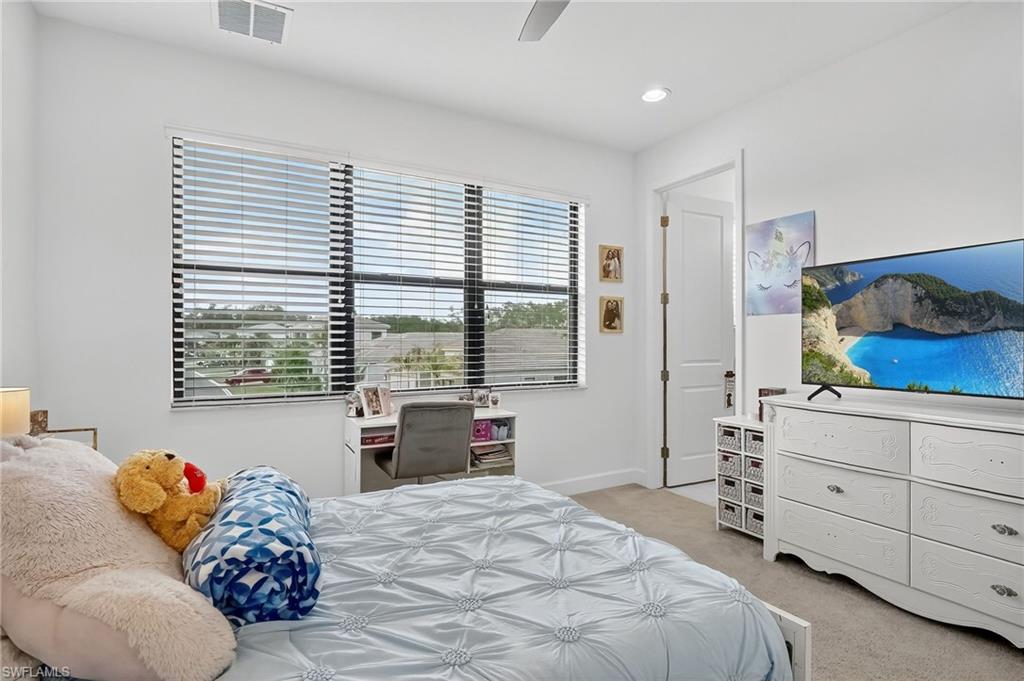 RIVERCREEK IN ESTERO - Residential