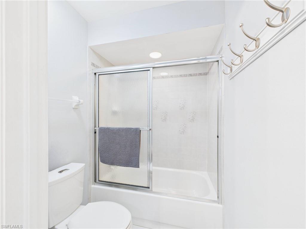 MONTCLAIR PARK VILLAS - Residential