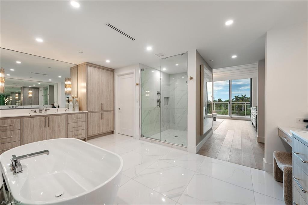 KALEA BAY TOWER 400 - Residential