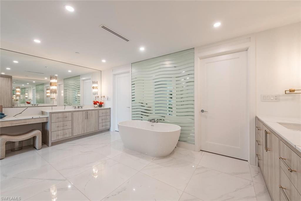 KALEA BAY TOWER 400 - Residential