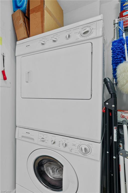 WORLD TENNIS CENTER - Residential Lease