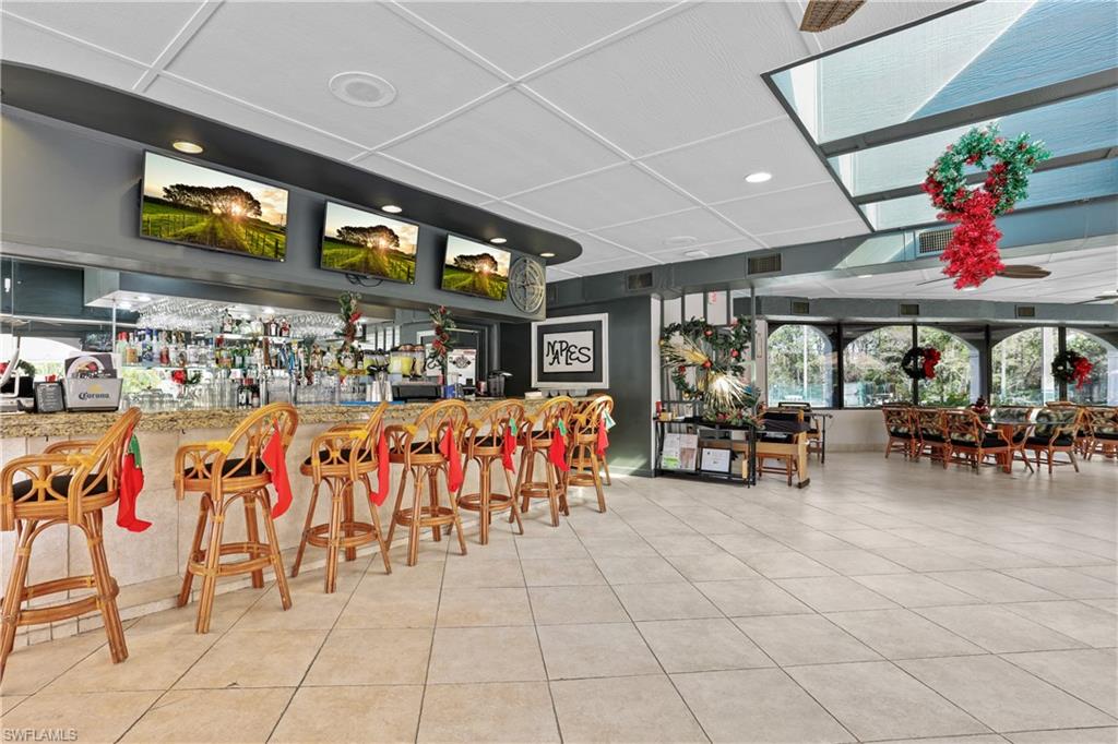 WORLD TENNIS CENTER - Residential Lease