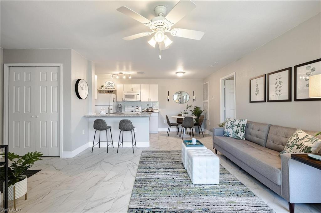 VENETIAN PALMS - Residential