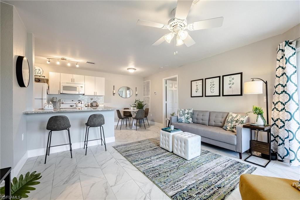 VENETIAN PALMS - Residential