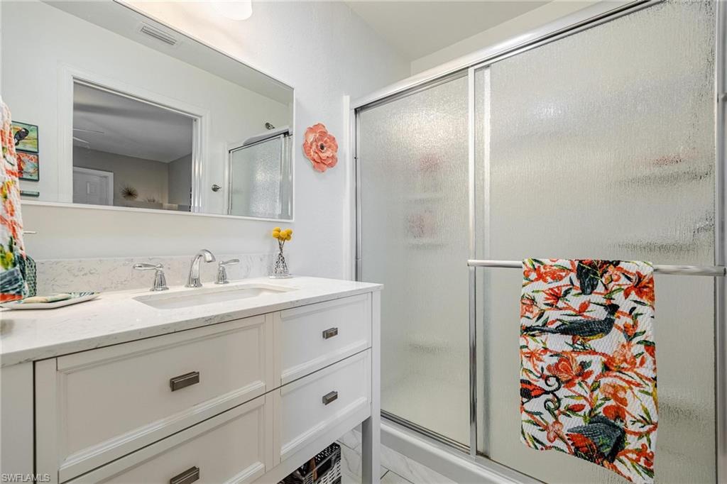 VENETIAN PALMS - Residential