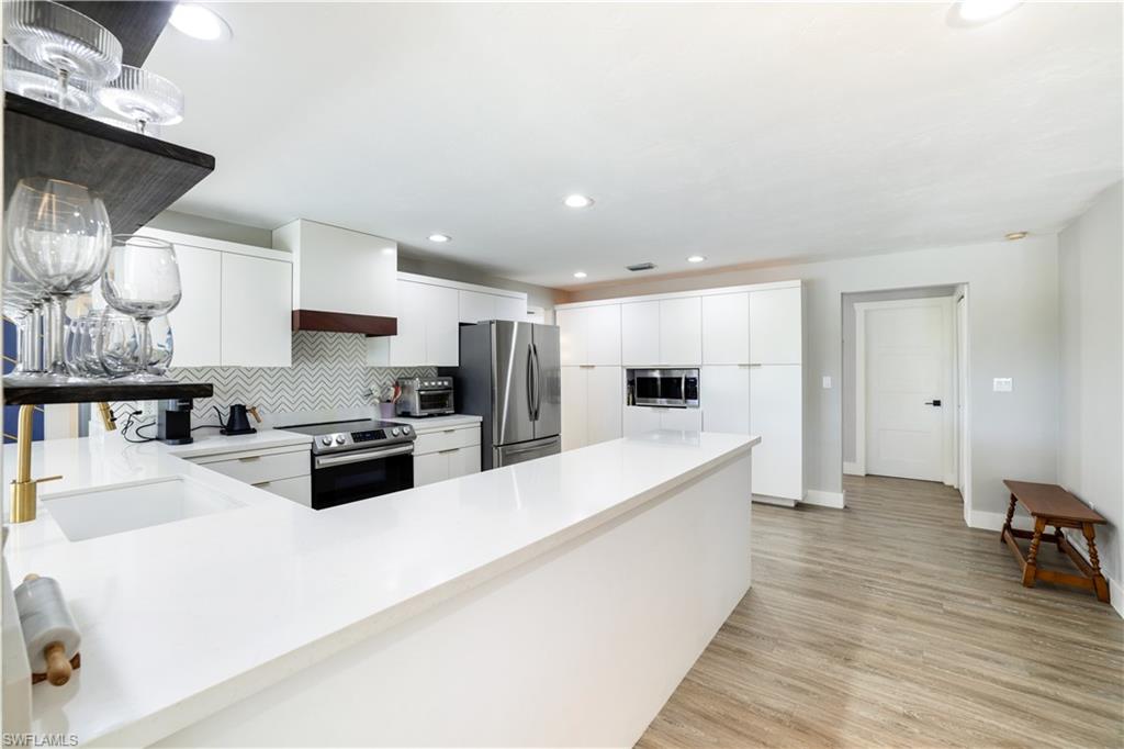 MARCO ISLAND - Residential