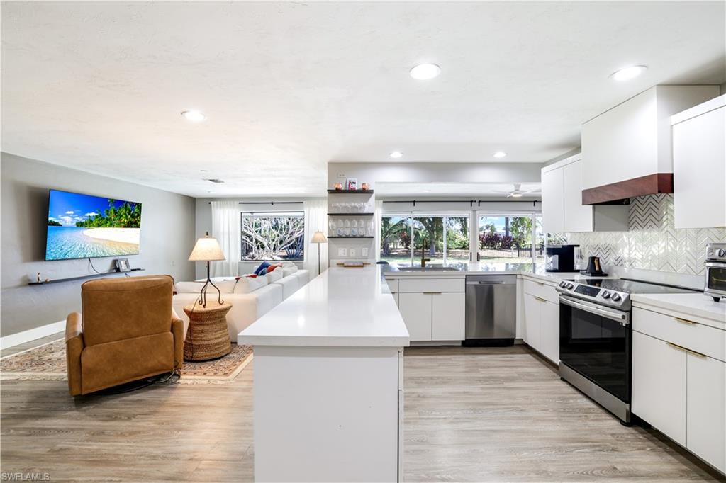 MARCO ISLAND - Residential