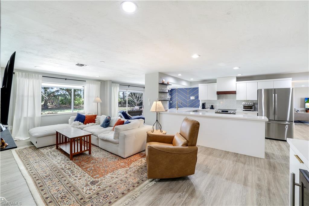 MARCO ISLAND - Residential