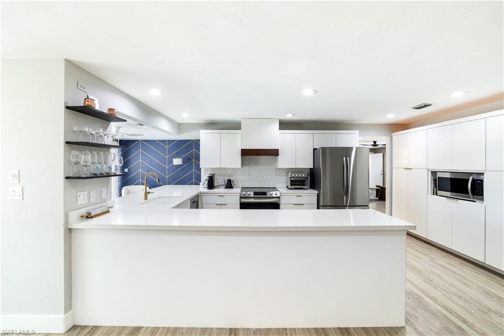 MARCO ISLAND - Residential