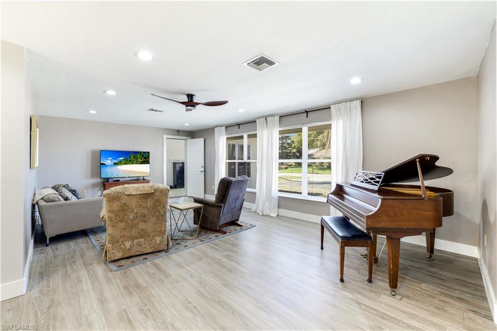 MARCO ISLAND - Residential