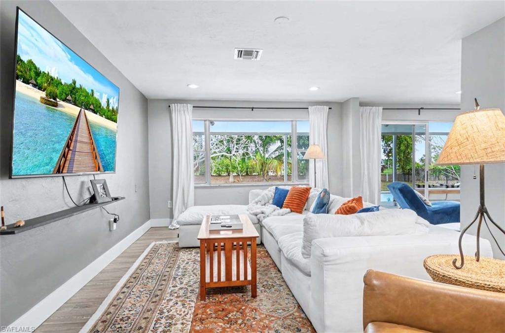 MARCO ISLAND - Residential