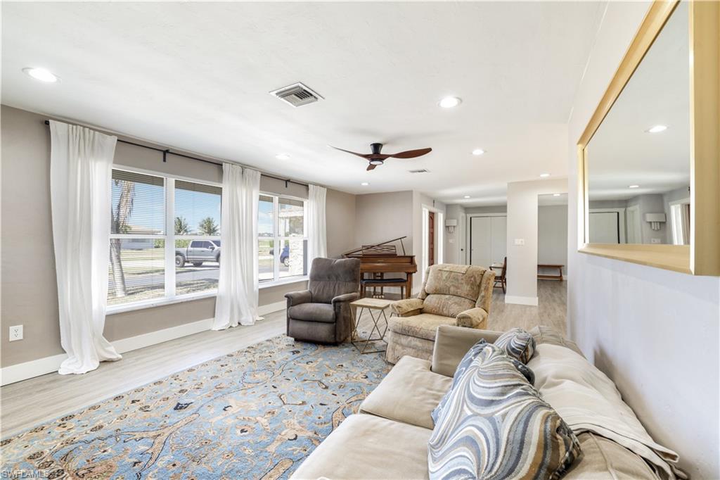 MARCO ISLAND - Residential