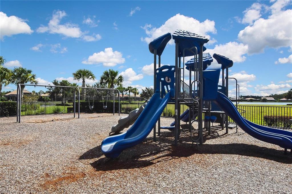 CORKSCREW SHORES - Residential