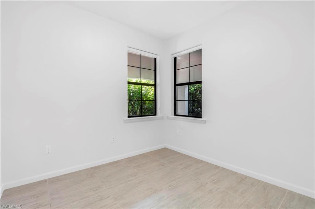 CORKSCREW SHORES - Residential